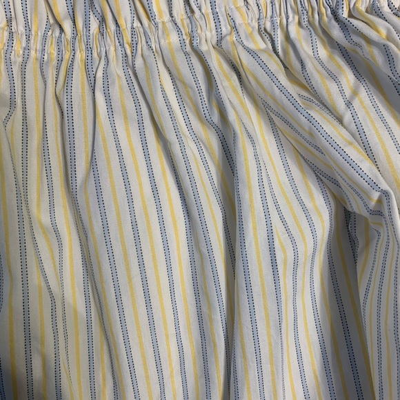 Off the shoulder stripped shirt! - Picture 2 of 3